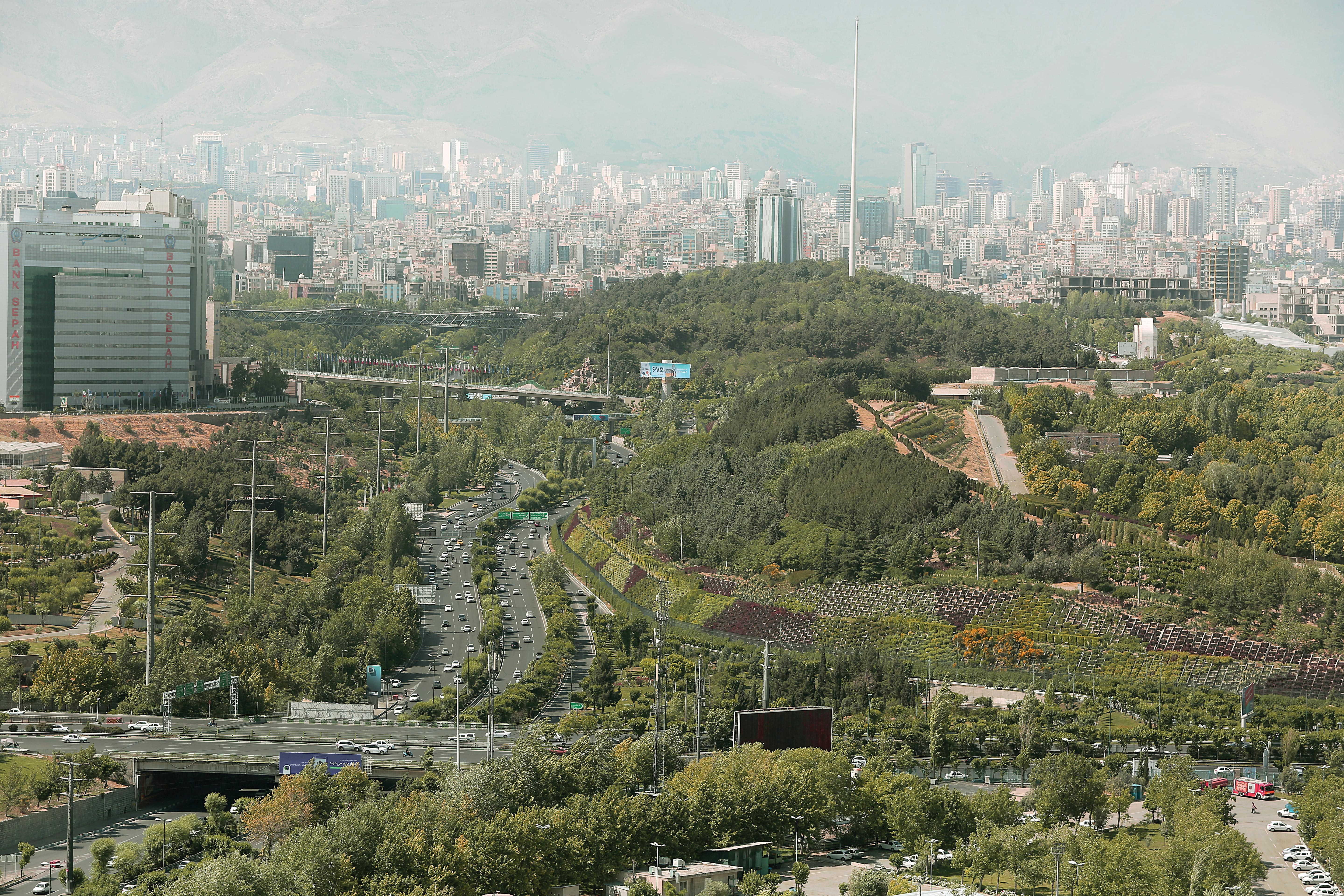 مدیرعامل سازمان نوسازی شهر تهران در گفت‌وگو با همشهری، رویکرد جدید مدیریت شهری در تأمین سرانه‌ها و سکونتگاه‌ها را تشریح کرد