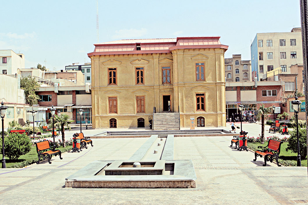 بناهای تاریخی نفیسی در پایتخت به نام بانوان سند خورده است