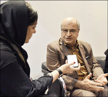رئیس دانشگاه علوم‌پزشکی شهیدبهشتی می‌گوید 700هزار نفر را غربالگری سرطان روده بزرگ کرده‌اند