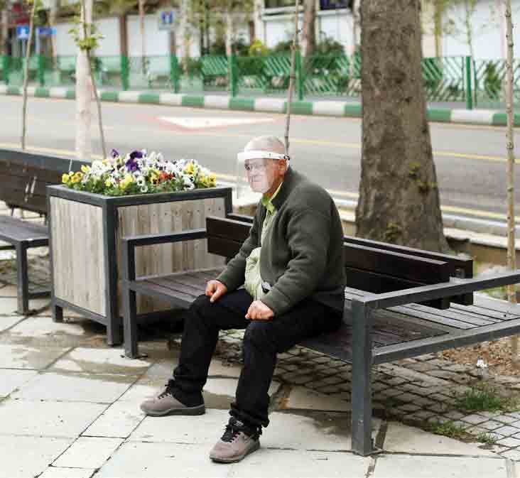 مناسب‌سازی مسیر تهران در دوستی با سالمندان