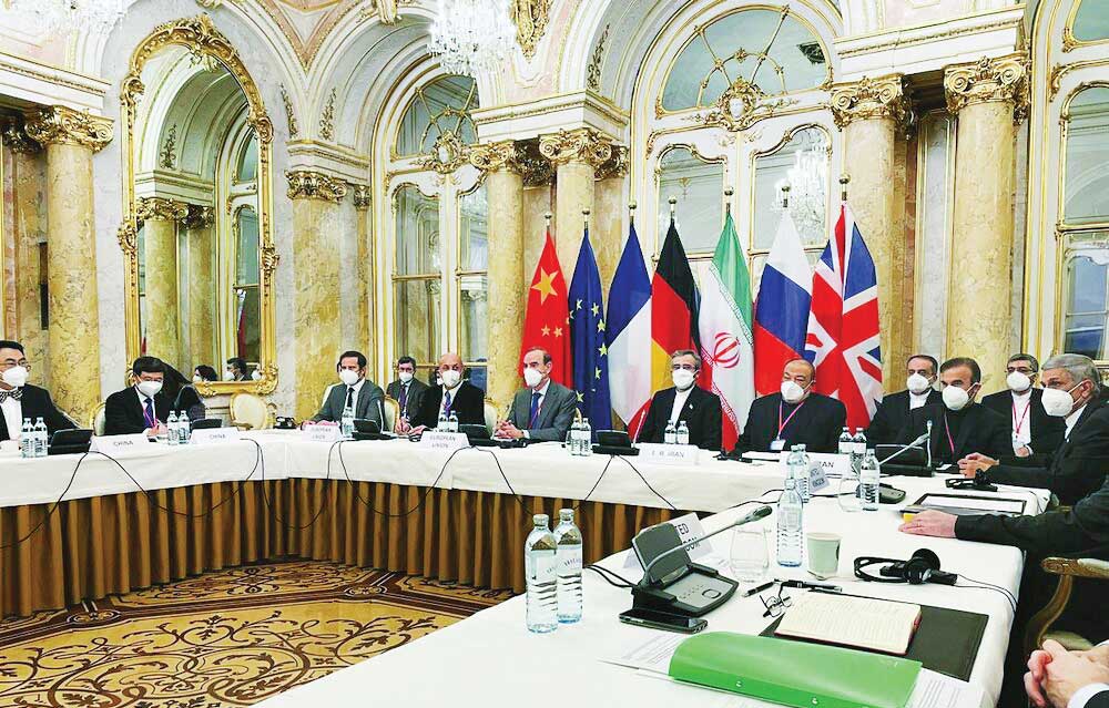 هیأت‌های مذاکره‌کننده ایران و 1+4 دوشنبه به هتل کوبورگ بازمی‌گردند