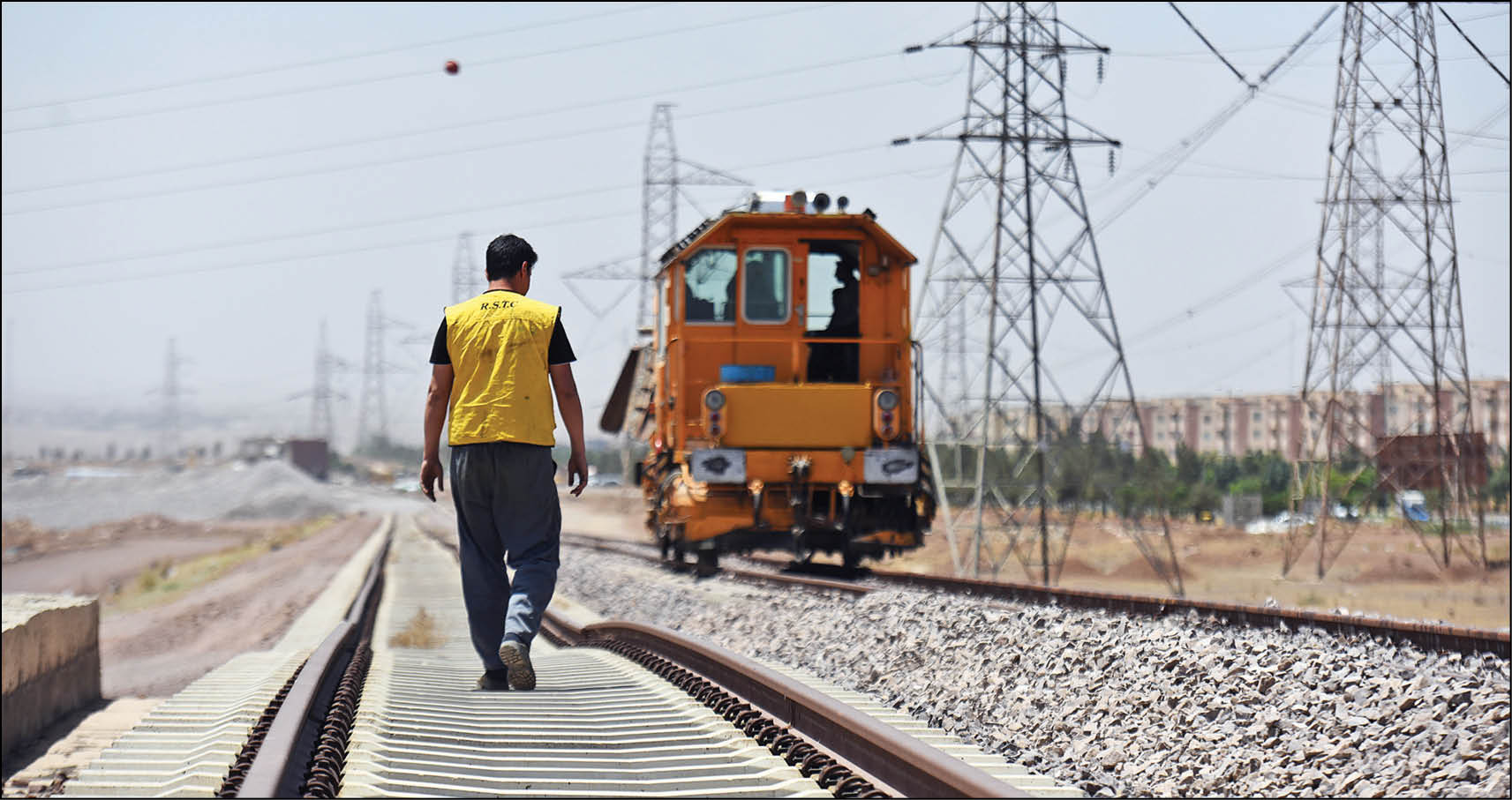 منابع مالی کم است، اما تکمیل خط متروی تهران - پرند ادامه دارد