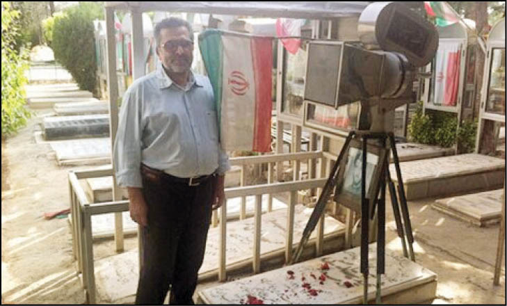 مزار متفاوت برای یک شهید مستندساز در گلزار شهدای بهشت زهراس