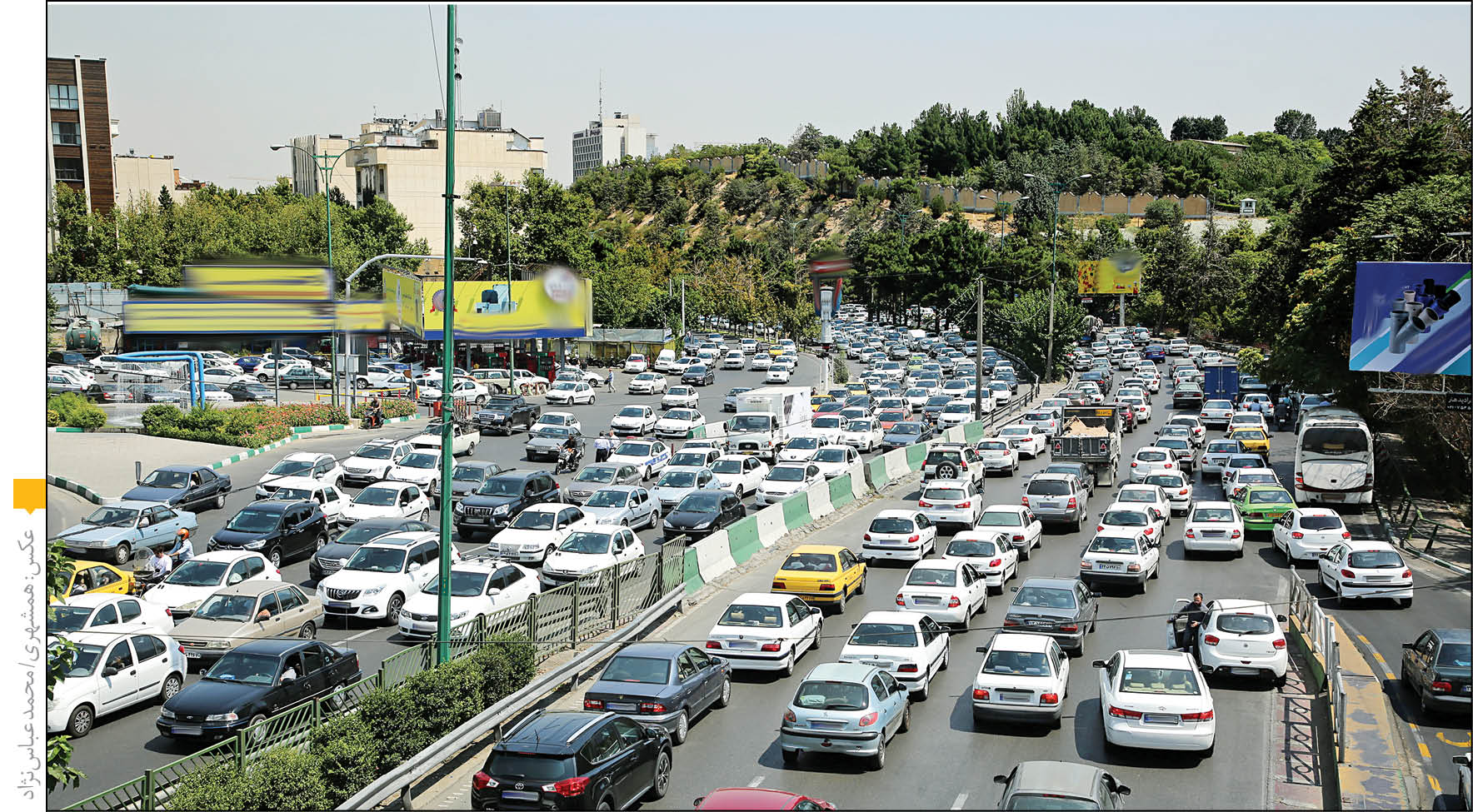 رئیس شورای شهر تهران از برگزاری نمایشگاه در خیابان سئول انتقاد کرد