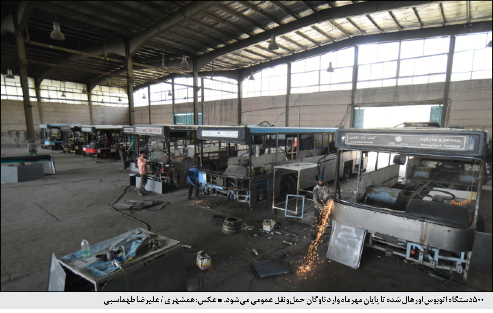 رئیس شورای شهر تهران خواستار تعیین تکلیف 100دستگاه اتوبوس داخل پارکینگ شرکت اتوبوسرانی شد
