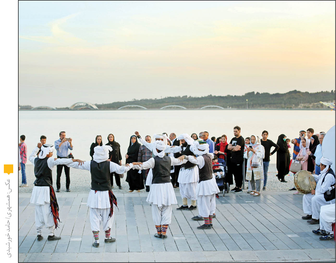 جشنواره وحدت اقوام ایرانی در حاشیه دریاچه شهدای خلیج‌فارس تا پایان هفته برپاست