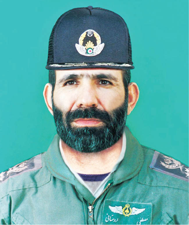 شهید مصطفی اردستانی از خلبانان انقلابی بود که در آگاه کردن کارکنان نیروی هوایی نقش بسزایی داشت