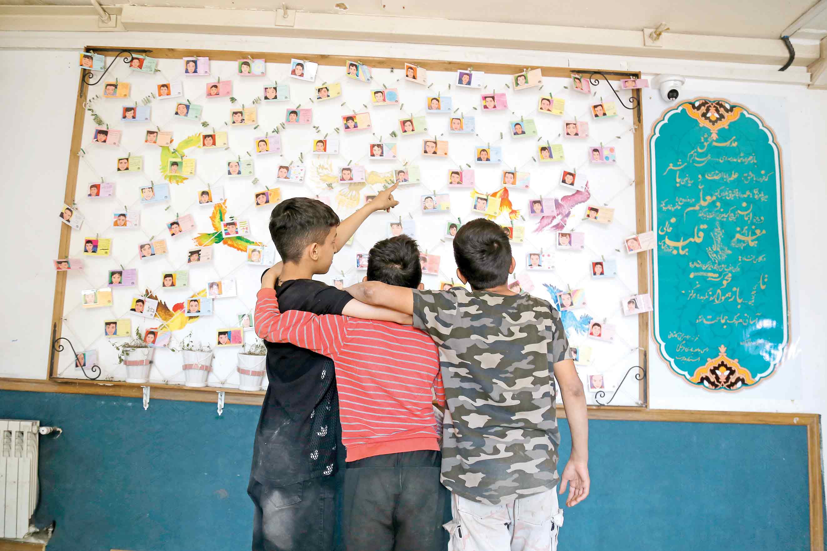 بیش از هزار کودک کار در 8مرکز صبح رویش درس می‌خوانند