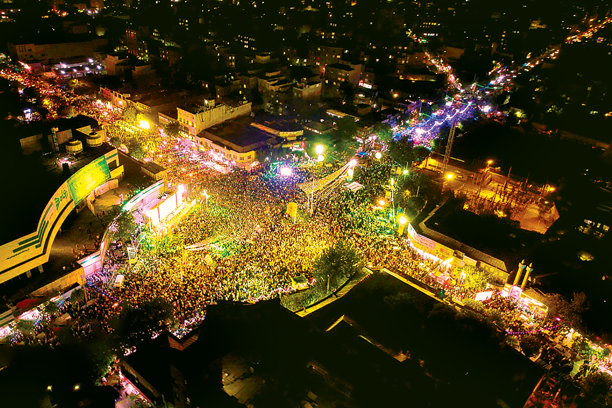 حدود 200 هزار نفر در اجتماع بزرگ امام‌‌رضایی‌ها حضور داشتند