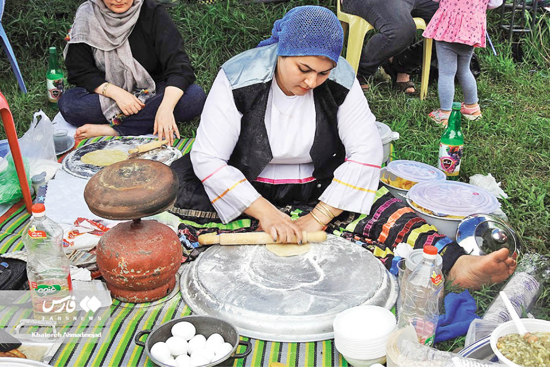 جشنواره نان برنجی در گیلان