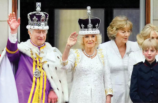 37 محدودیت سلبریتی‌ها هنگام ملاقات با خانواده سلطنتی انگلیس