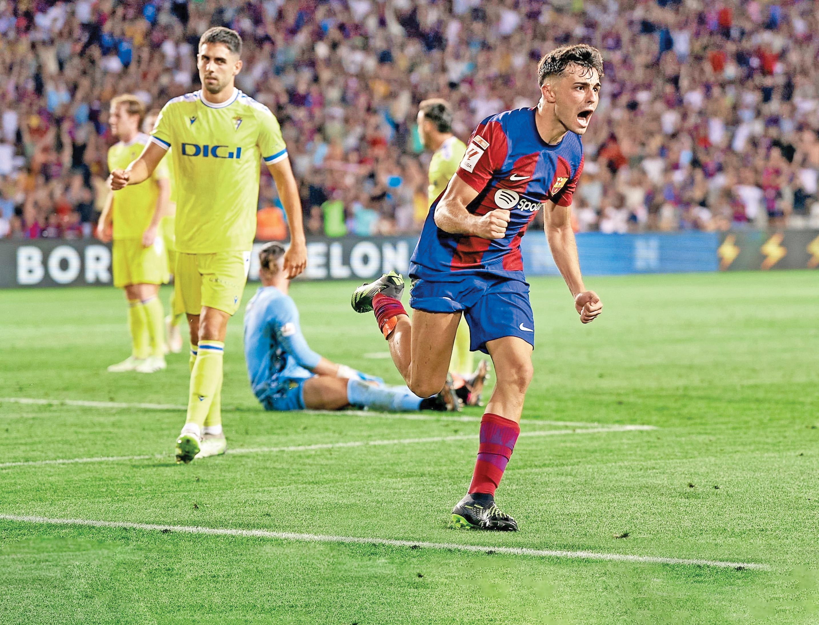 بارسلونا با درخشش بازیکن نوجوان و ناکامی باتجربه‌ها آغاز کرد
