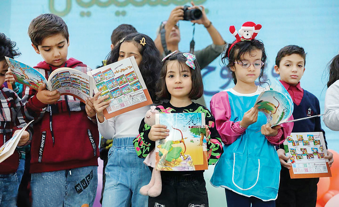 گسترش فرهنگ کتابخوانی در میان خانواده‌های تهرانی