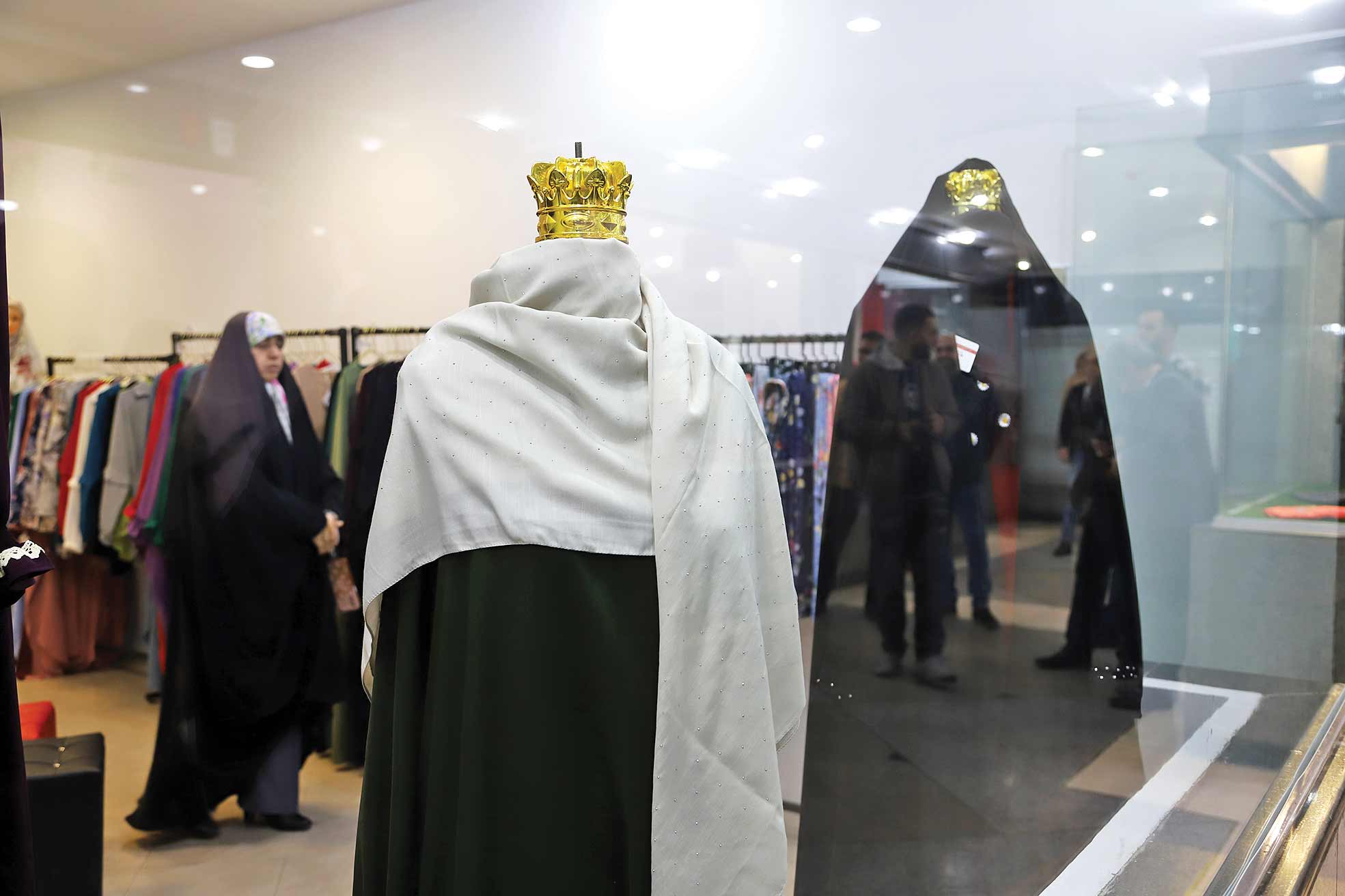 افتتاح نمایشگاه پوشاک ایرانی-اسلامی