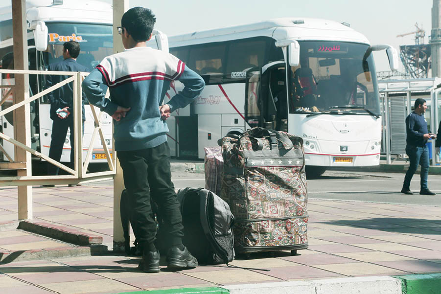 اتوبوس‌هایی‌که مسافر دربستی می‌پذیرند