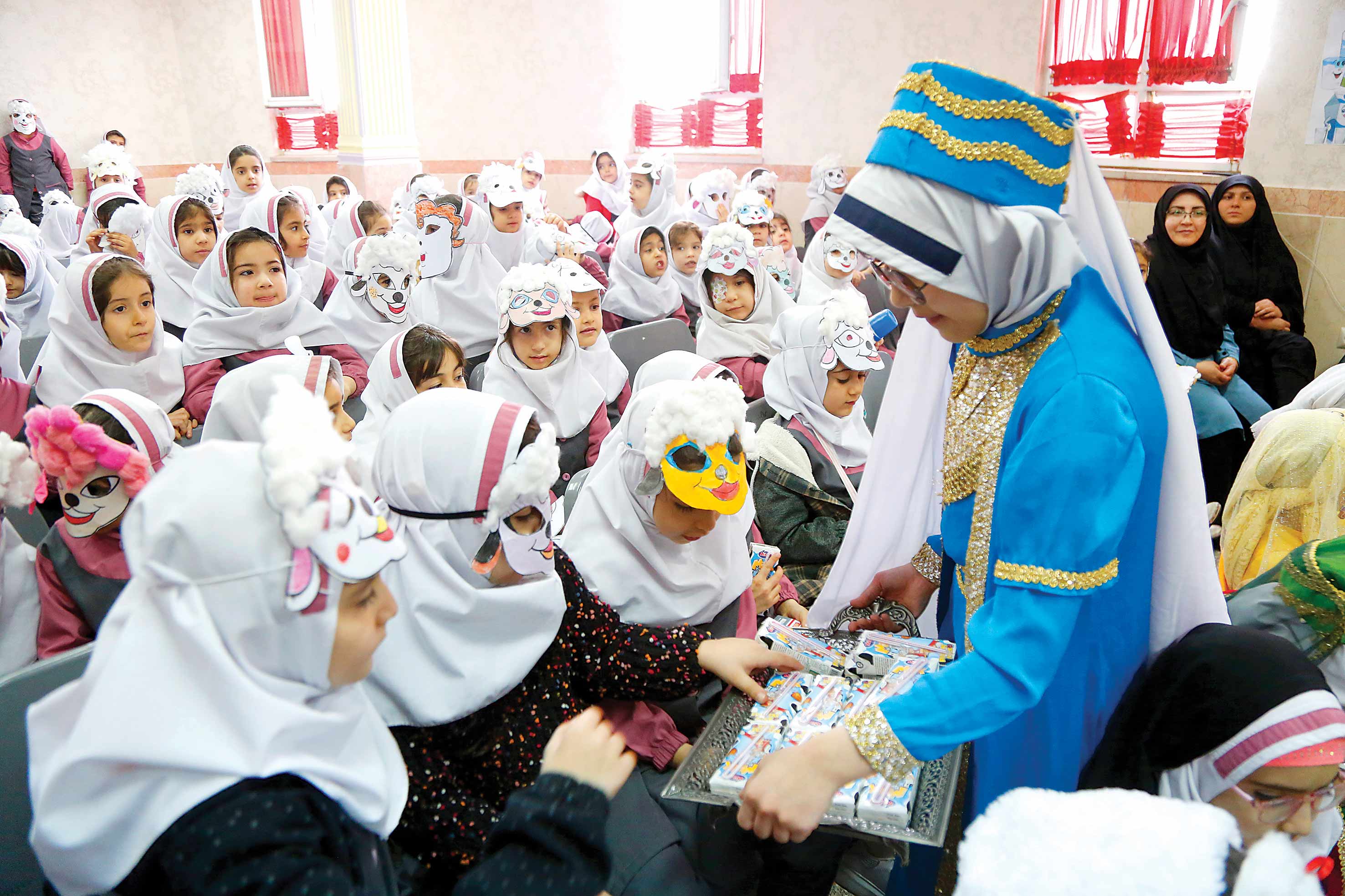 62 هزار مدرسه در طرح توزیع شیر