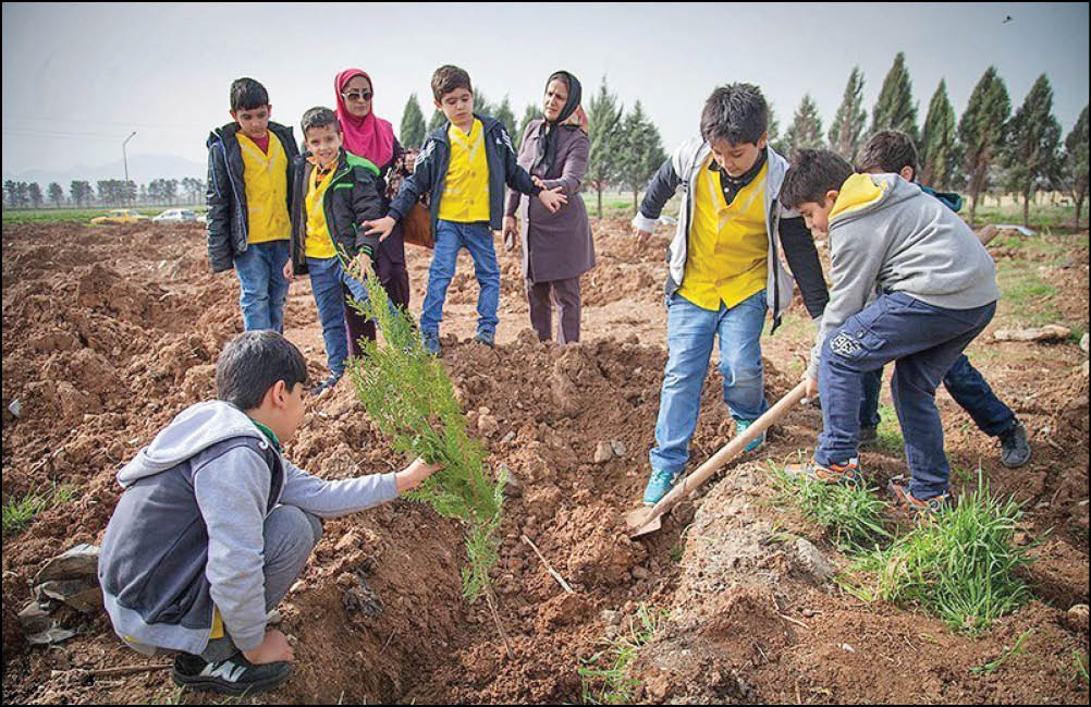 بسیج 17میلیون دانش‌آموز برای کاشت درخت