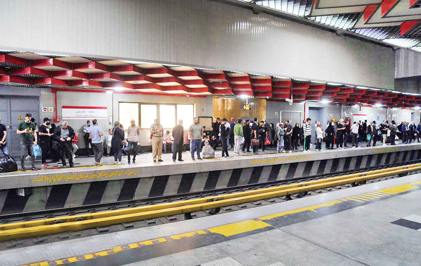 تردد قطار ملی در متروی تهران-پرند
