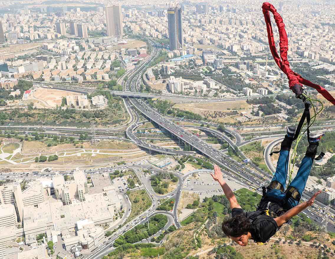 بلندترین بانجی‌جامپینگ دنیا در تهران