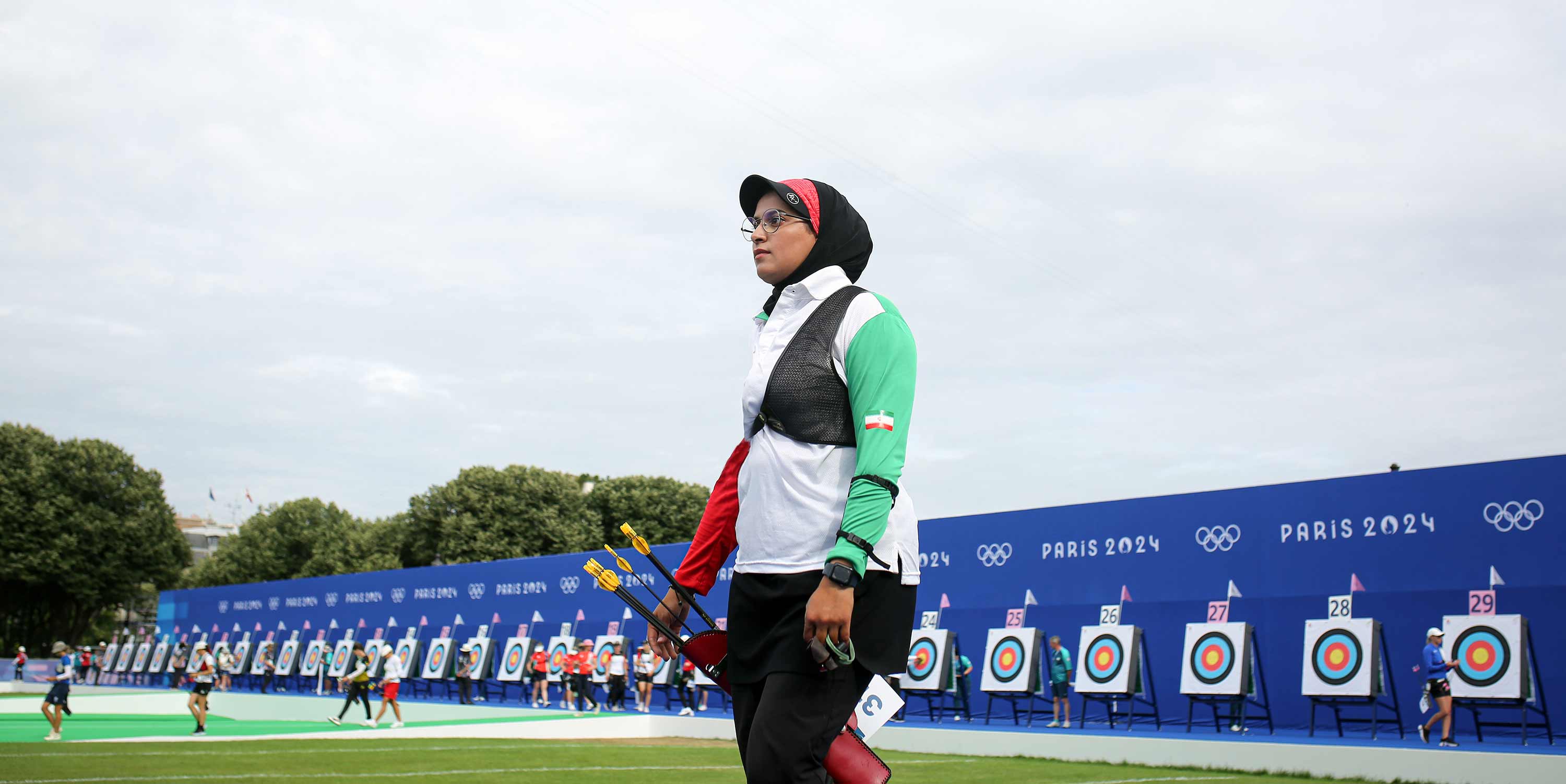 مبینا فلاح نخستین تیرانداز ایرانی است که مرحله دوم مسابقات تیروکمان المپیک را تجربه می‌کند