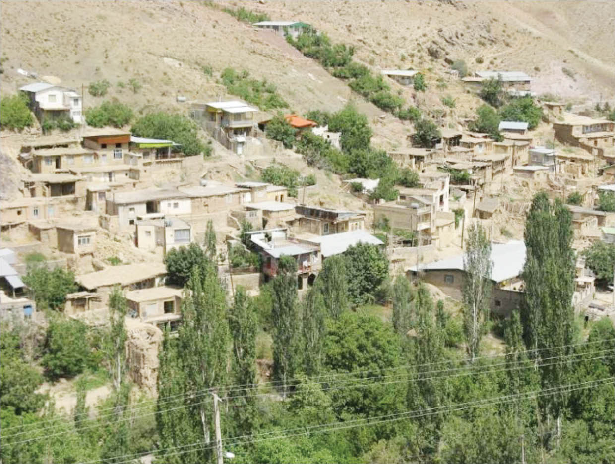 روستاهای اطراف رودهن مقاصد مناسبی برای تفریح یک‌روزه هستند