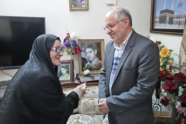 دکتر محمود تولایی بنیانگذار شناسایی شهدا با انجام آزمایش دی‌ان‌ای در ایران
