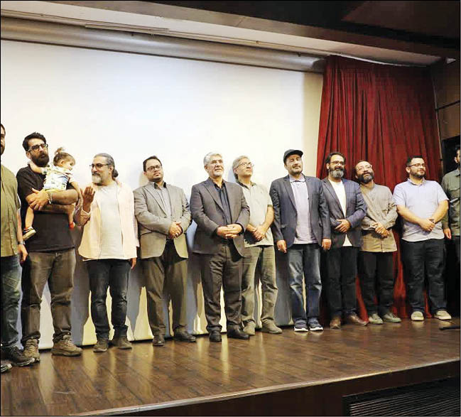 «من بلاگر نیستم» در ایوان شمس