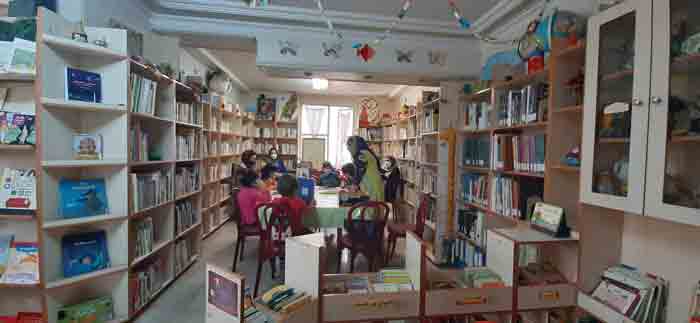 خانه کتابدار روش متفاوتی را برای آشنایی کودکان و والدین با کتابخوانی برگزیده است