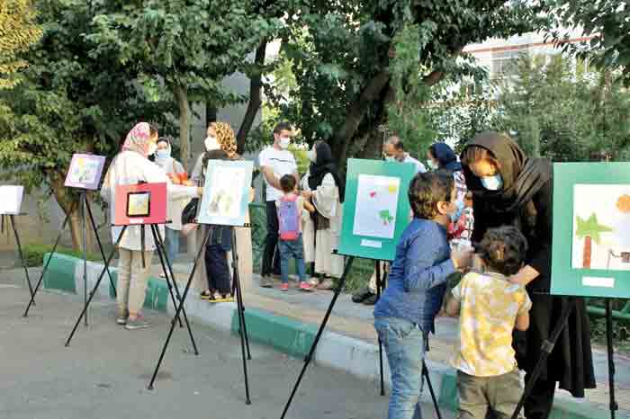 در مسابقه نقاشی عاشورایی ۳۵ کودک و نوجوان علاقه‌مند به هنر نقاشی شرکت کردند